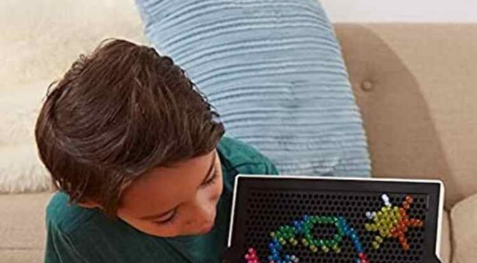 Lite Brite Ultimate Classic Review: Is this toy set worth buying? Lite Brite Ultimate Classic Review