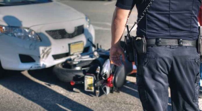 In Philadelphia, Am I Required to File a Minor Automobile Accident? accident attorney